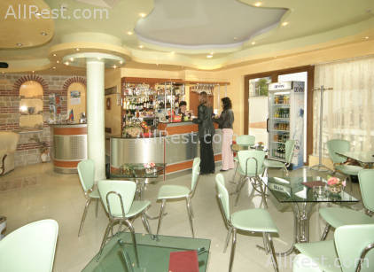 Dionis Hotel 13